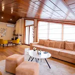 Primestay Penthouse Tirana