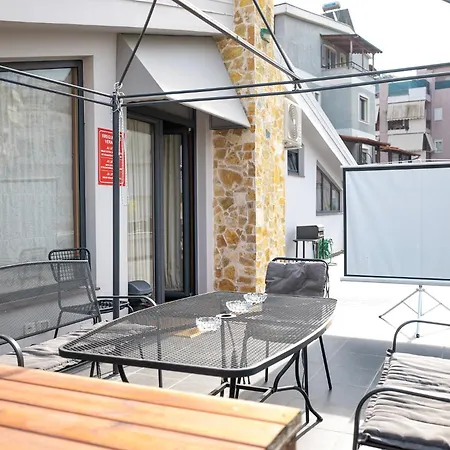 Primestay Penthouse דירה