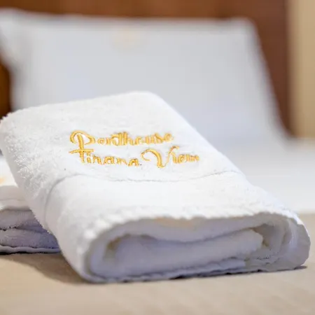 דירה Primestay Penthouse טיראנה
