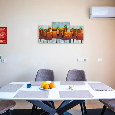 Primestay Penthouse
