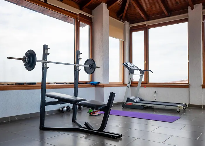 Primestay Penthouse Apartment *