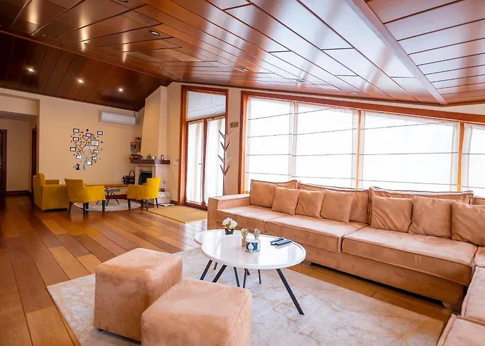 Primestay Penthouse Tirana