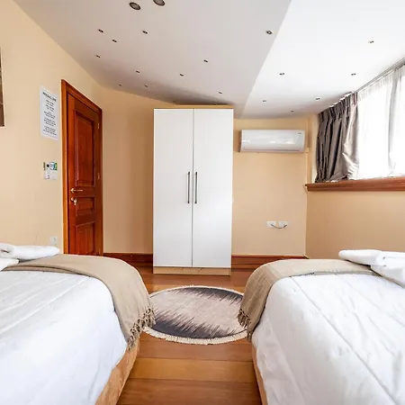 Primestay Penthouse * 地拉那