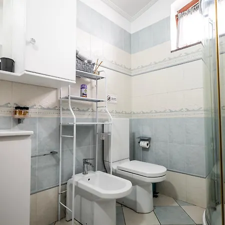 Primestay Penthouse Апартаменты Тирана