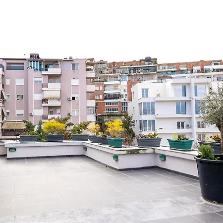 Primestay Penthouse Tiran